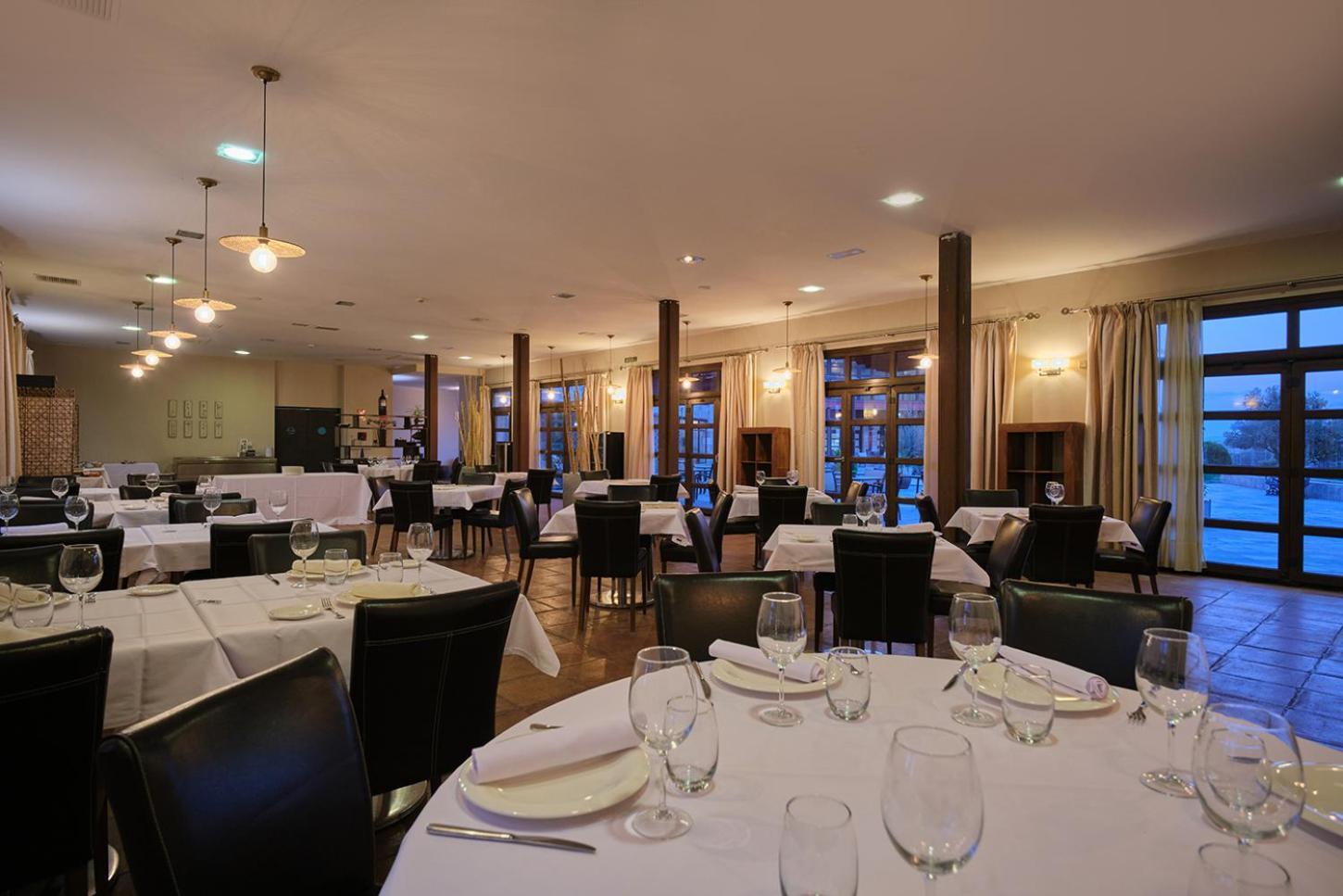 Hotel Spa Villa Nazules Chueca Εξωτερικό φωτογραφία