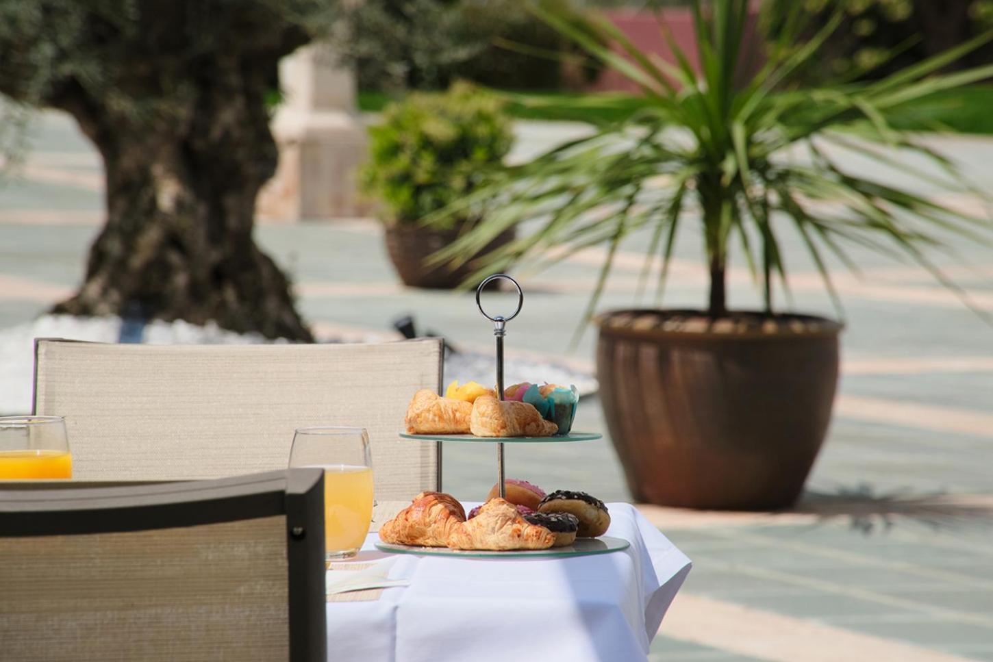 Hotel Spa Villa Nazules Chueca Εξωτερικό φωτογραφία