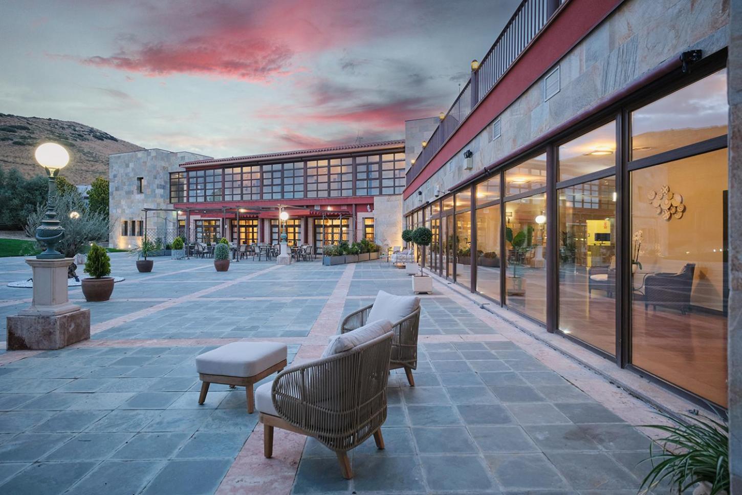 Hotel Spa Villa Nazules Chueca Εξωτερικό φωτογραφία